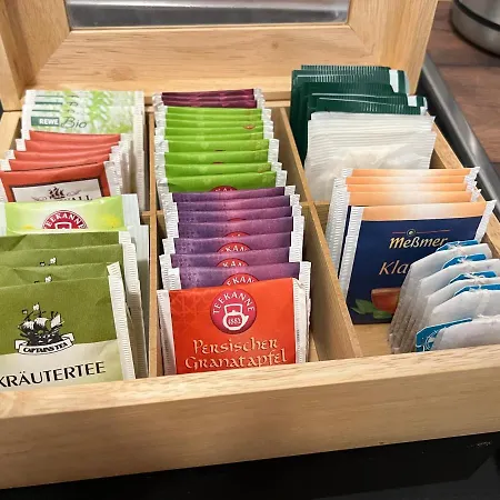 Juna Mit Tg Stellplatz * Leipzig