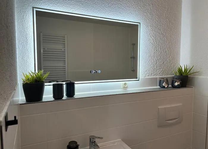 Juna Mit Tg Stellplatz *