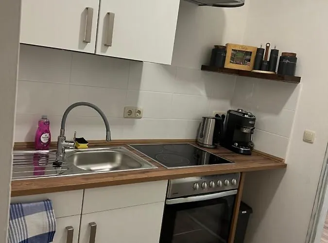 Juna Mit Tg Stellplatz